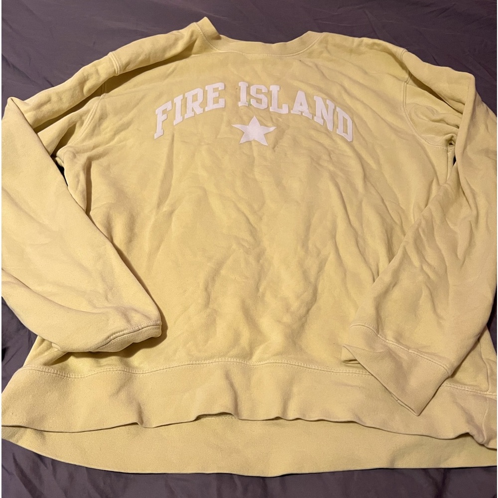 TheFlairHouse Arch Star Crew Sweatshirt